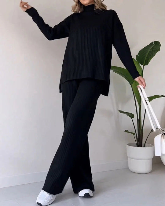 Emilia | Turtleneck ja yhteensopivat housut
