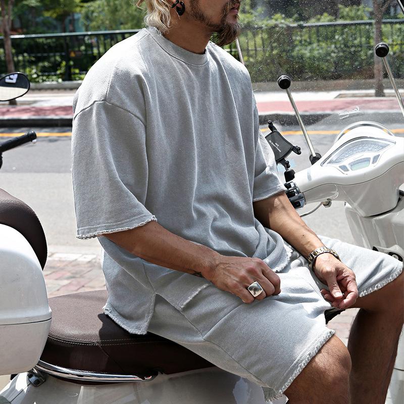 Aleksi | Tyylikkäät Miesten Muotitetripaita ja Shortsit 02514856Z